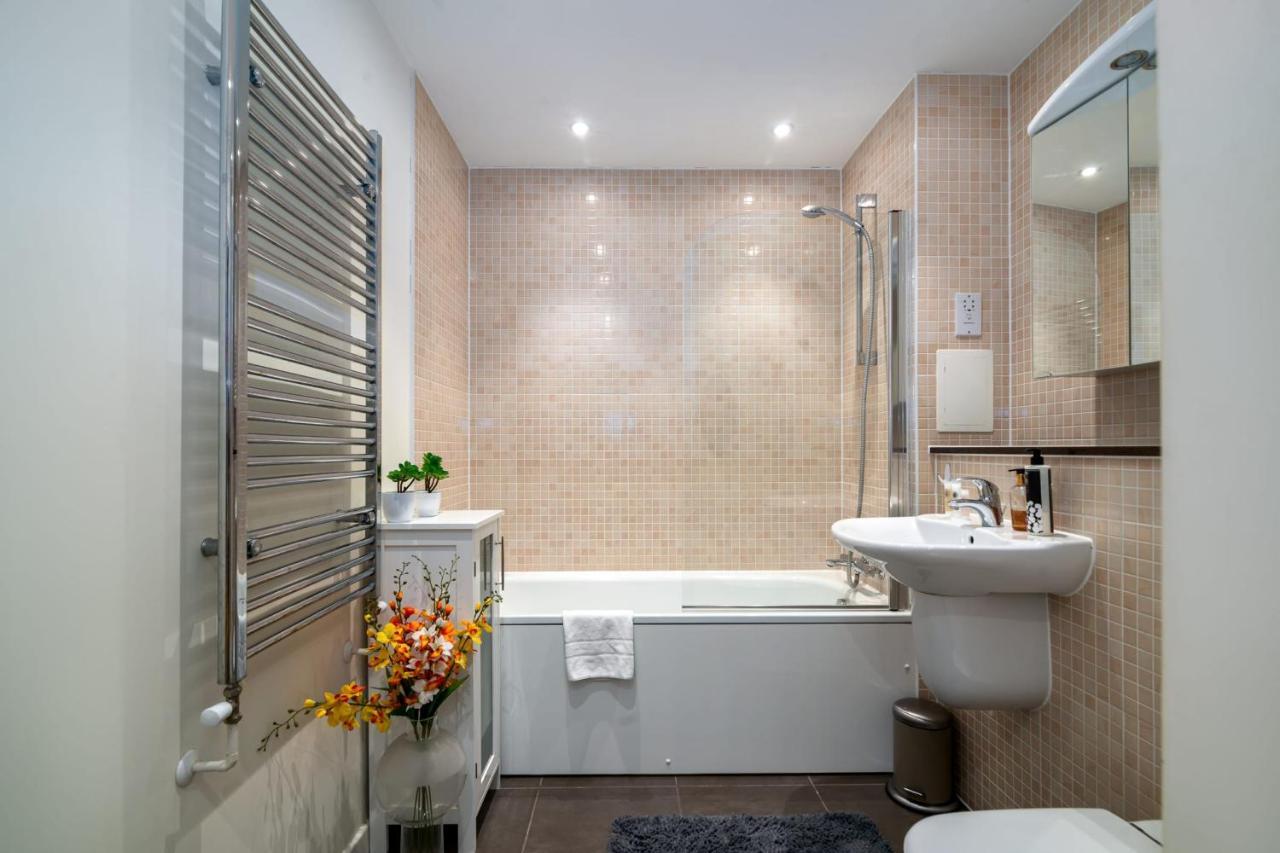 Guestready - Magnificent City View Penthouse London Exteriör bild